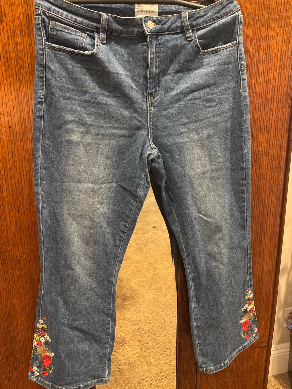 POPPY & GRACE women’s  Blue Embroidered Crop Jeans